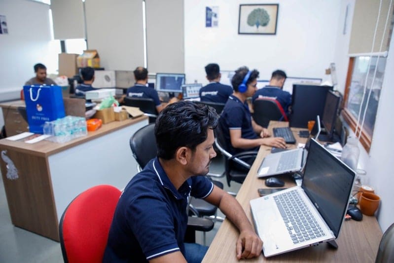 Office & lab space for industries